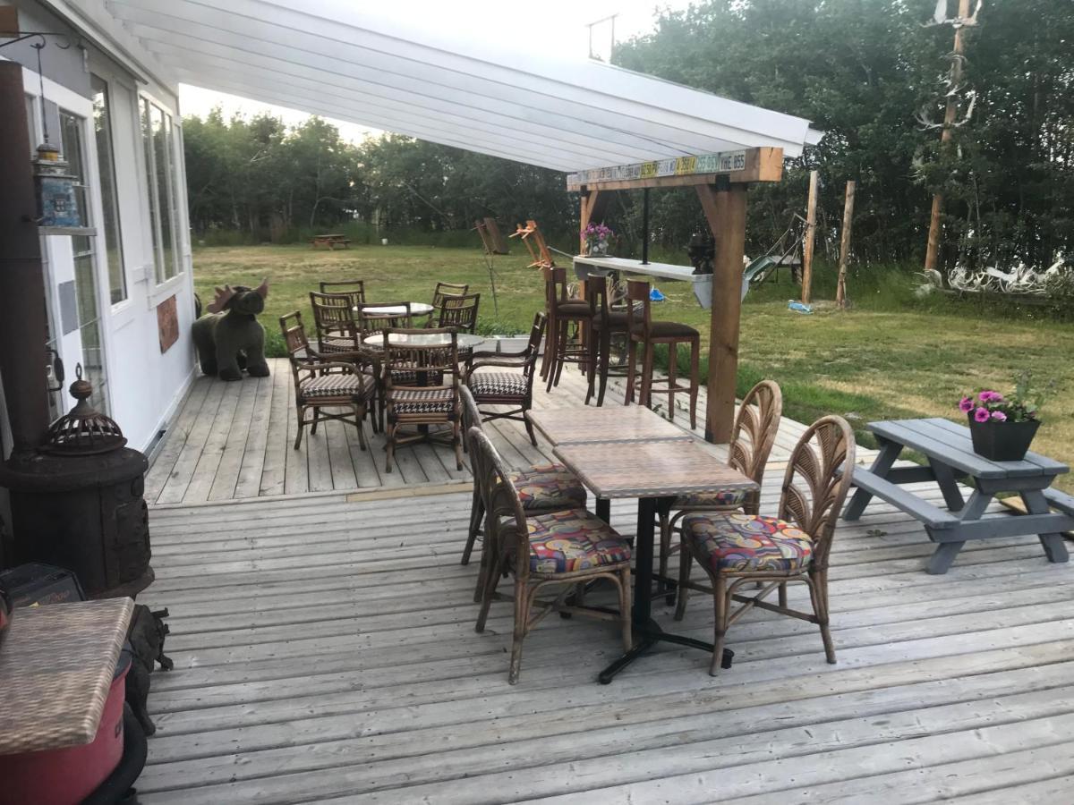 Six Mile River Resort Tagish Екстериор снимка